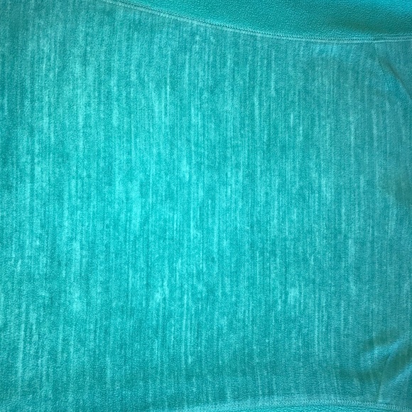 Columbia 1/4 ZIP Pullover - Picture 2 of 4